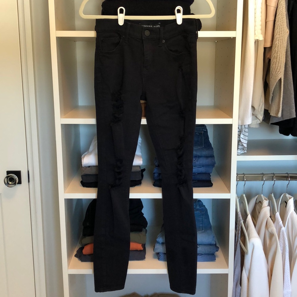 Express Distressed Jeans